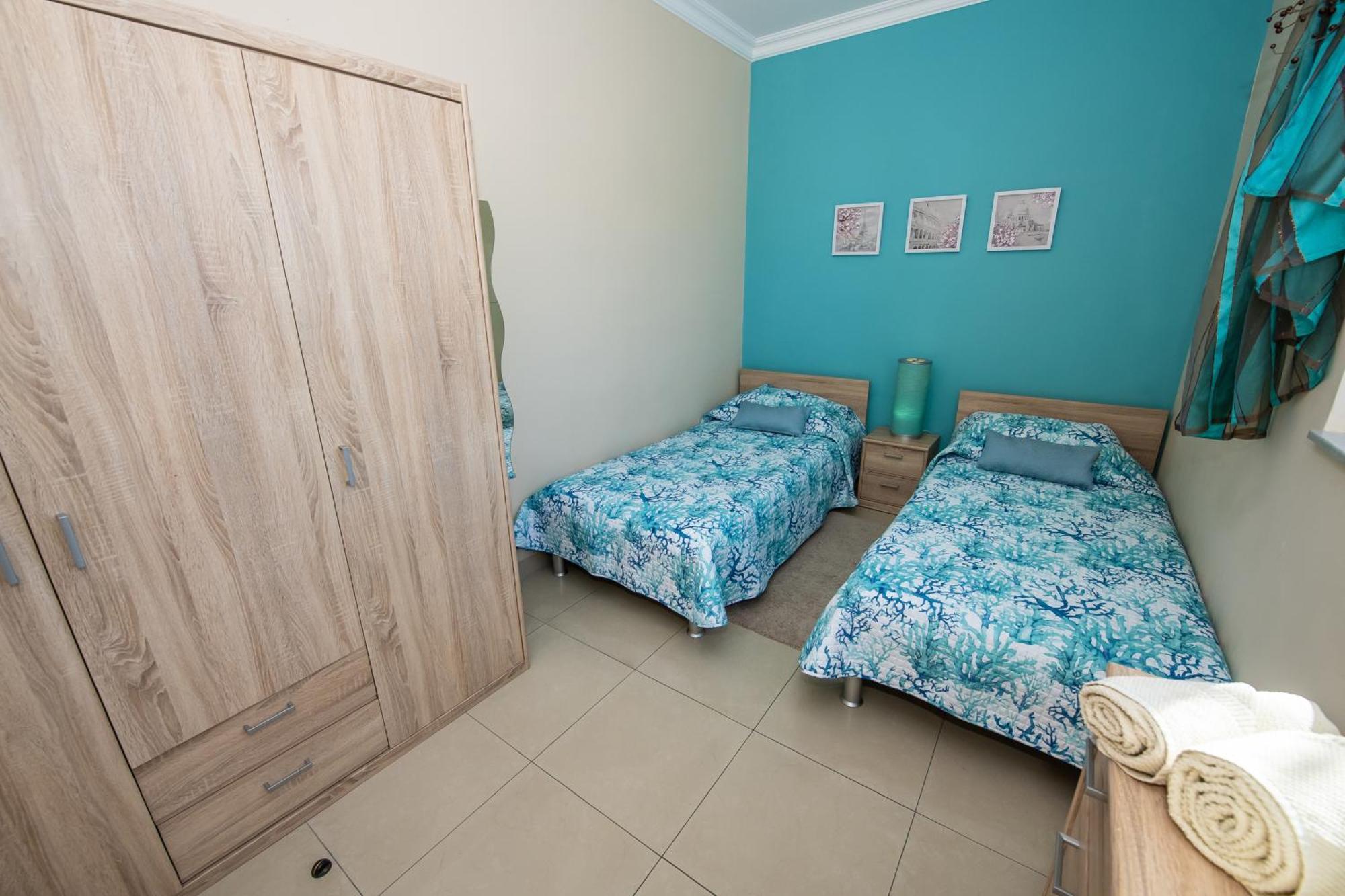 Ferienwohnung Francis Flats Modern Penthouse Mellieħa Exterior foto