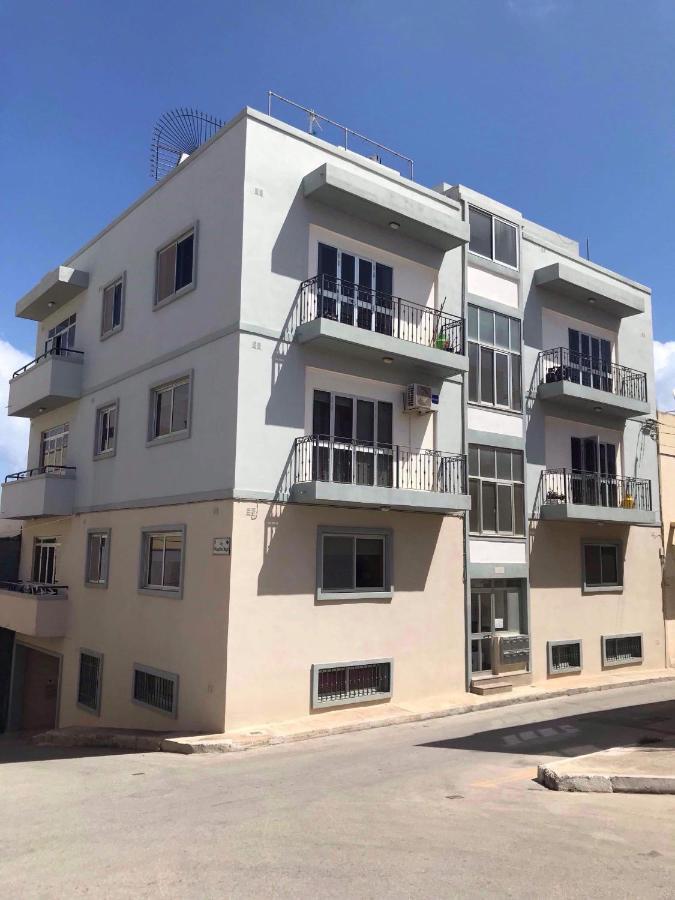 Ferienwohnung Francis Flats Modern Penthouse Mellieħa Exterior foto